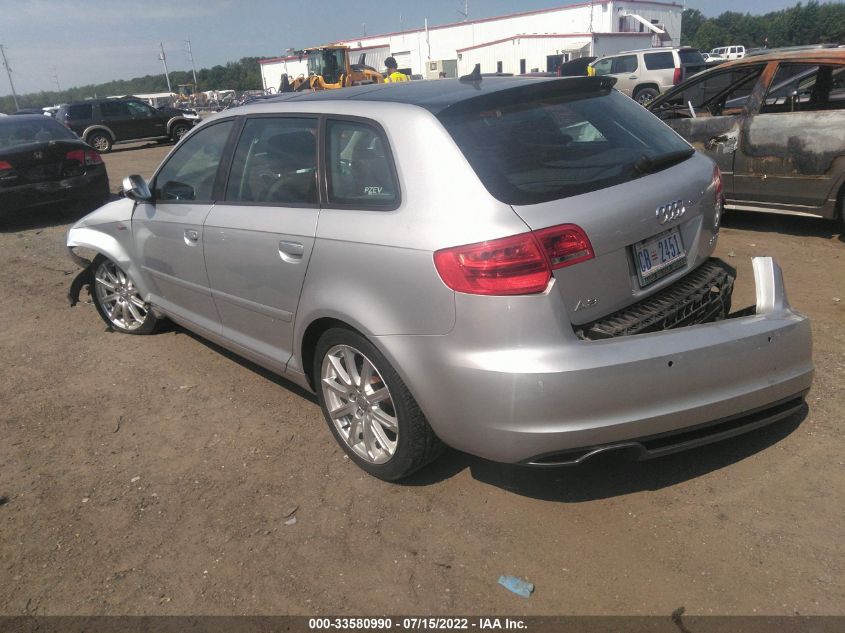 2013 AUDI A3 PREMIUM PLUS WAUPEAFM7DA008285