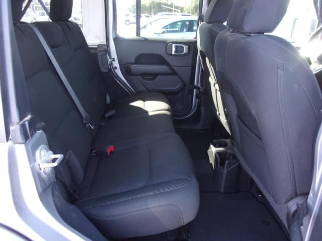 2021 JEEP WRANGLER UNLIMITED SAHARA 1C4HJXENXMW634576