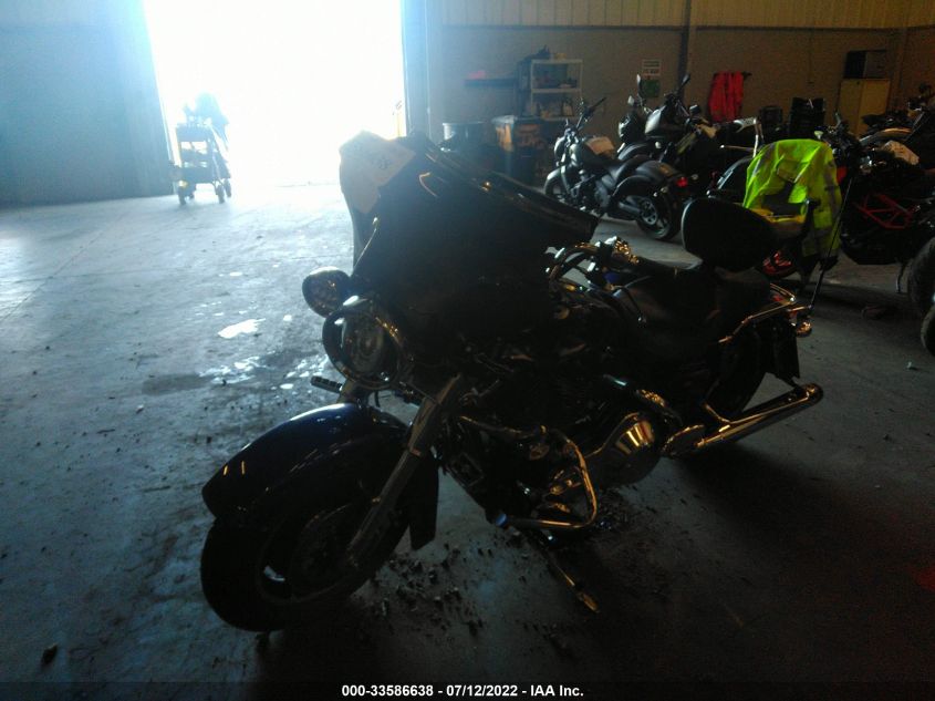 2006 HARLEY-DAVIDSON FLHXI 1HD1KBW186Y685819