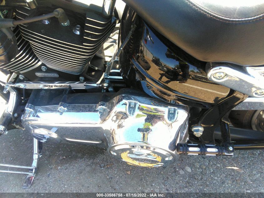 2016 HARLEY-DAVIDSON FXSB BREAKOUT 1HD1BFV31GB036541