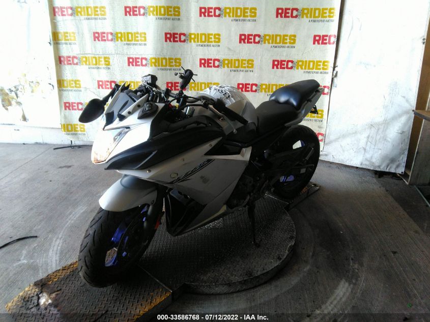 2017 YAMAHA FZ6 R JYARJ18E8HA014997