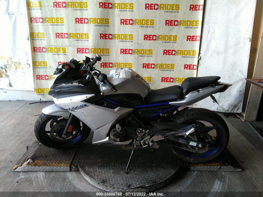 2017 YAMAHA FZ6 R JYARJ18E8HA014997