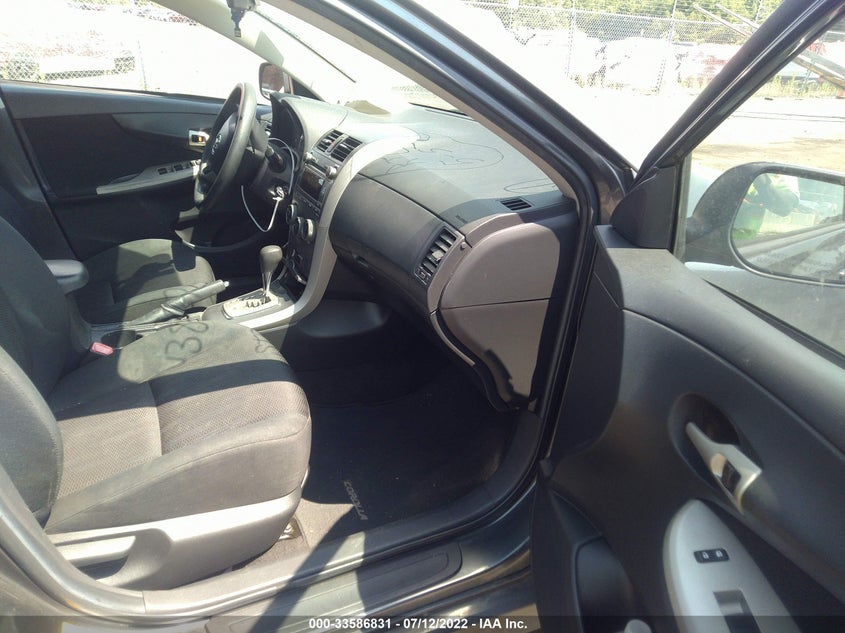 2011 TOYOTA COROLLA VIN: 2T1BU4EE2BC576335
