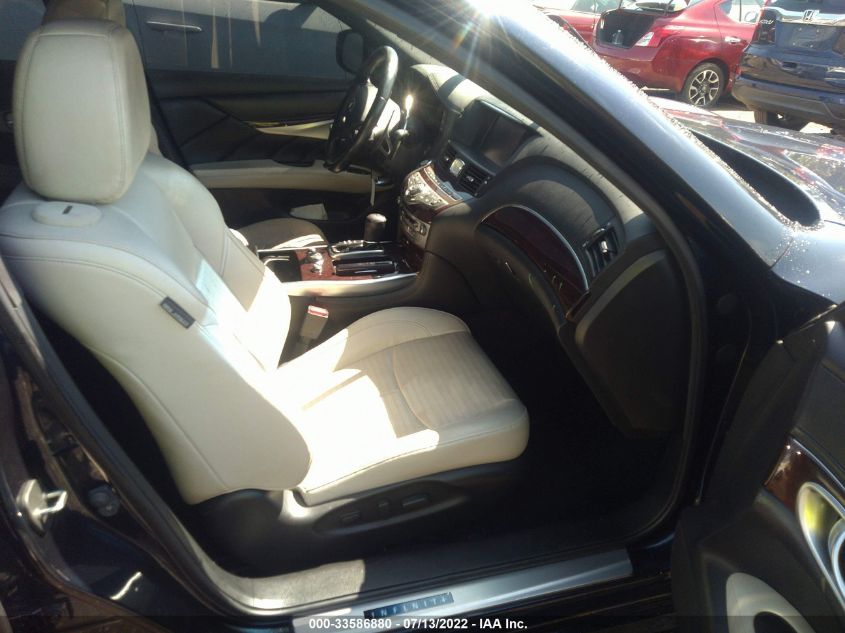 2015 INFINITI Q70 3.7 JN1BY1ARXFM562139