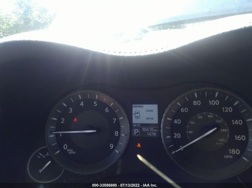 2015 INFINITI Q70 3.7 JN1BY1ARXFM562139