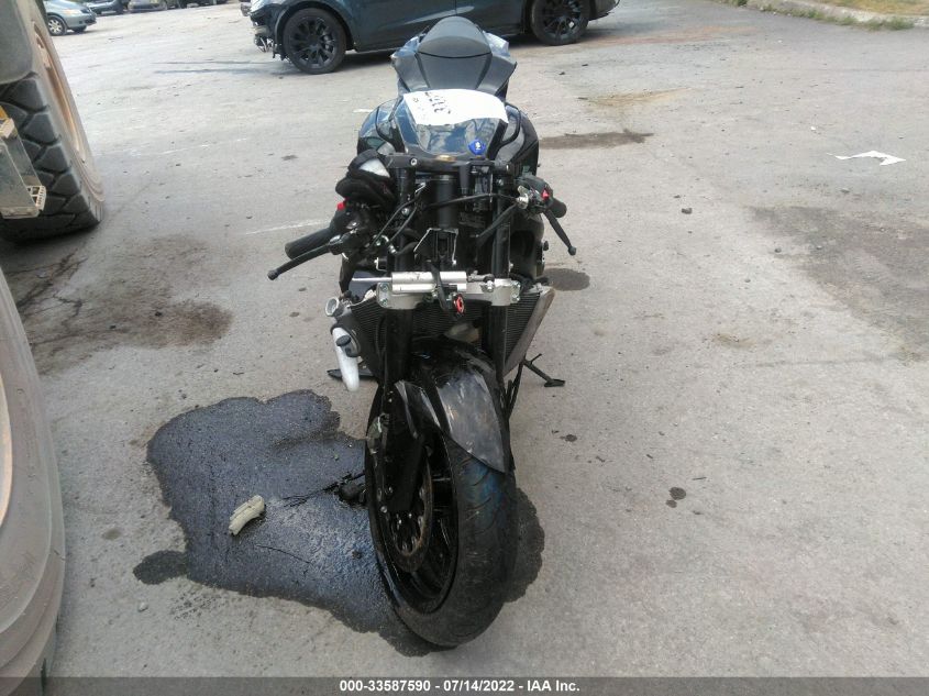 2020 SUZUKI GSX-R600 JS1GN7FA1L7100249