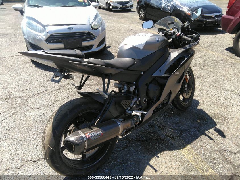 2016 YAMAHA YZFR6 C JYARJ16Y0GA011216