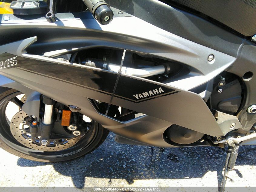 2016 YAMAHA YZFR6 C JYARJ16Y0GA011216