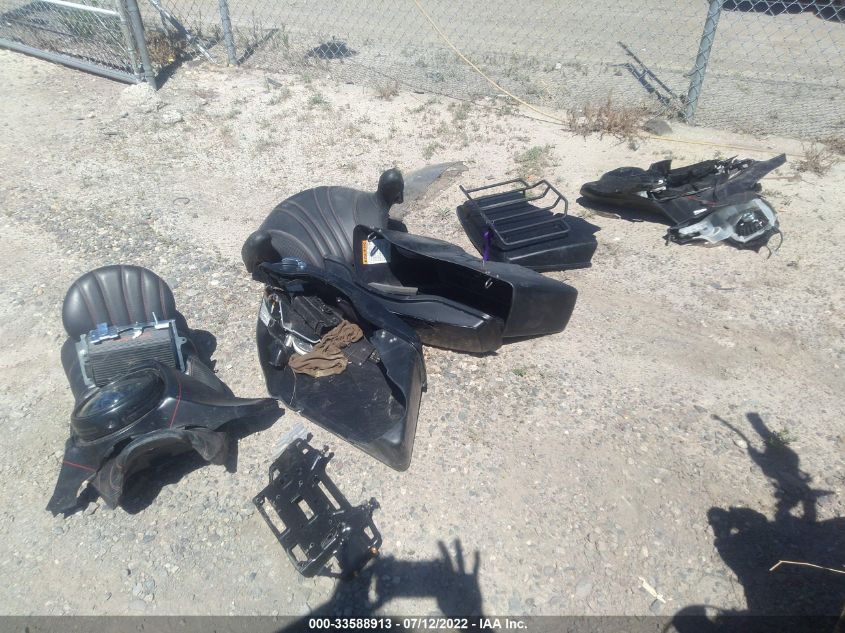 2014 HARLEY-DAVIDSON FLHXS STREET GLIDE SPECIAL 1HD1KRM15EB676377