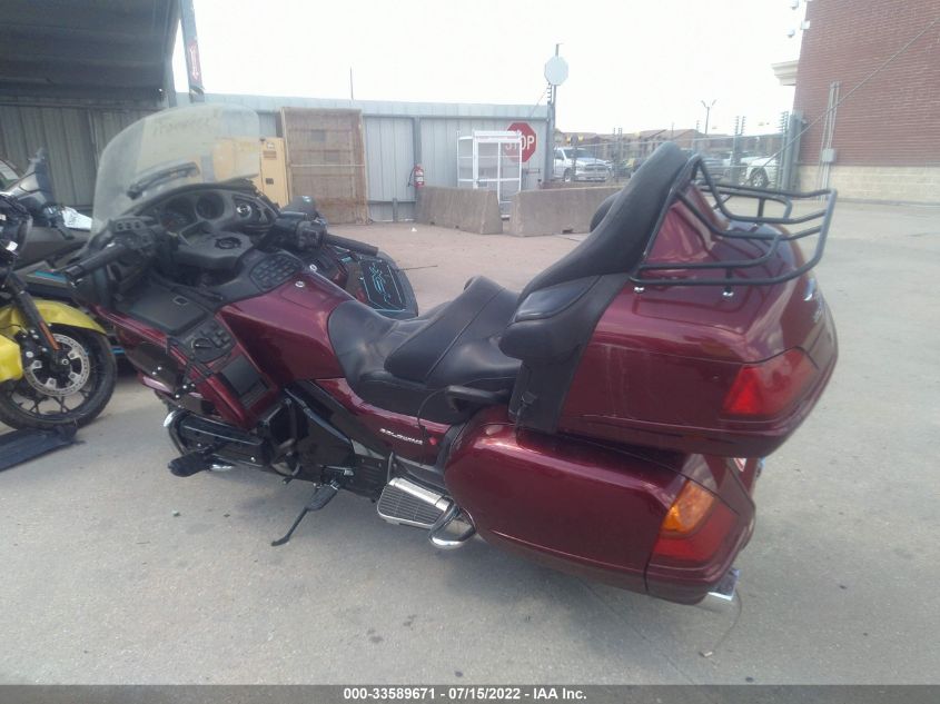 2005 HONDA GL1800 1HFSC47075A408614