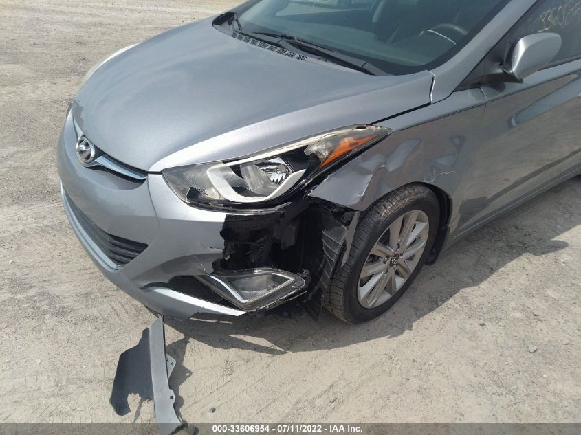 2015 HYUNDAI ELANTRA SE KMHDH4AE1FU456159