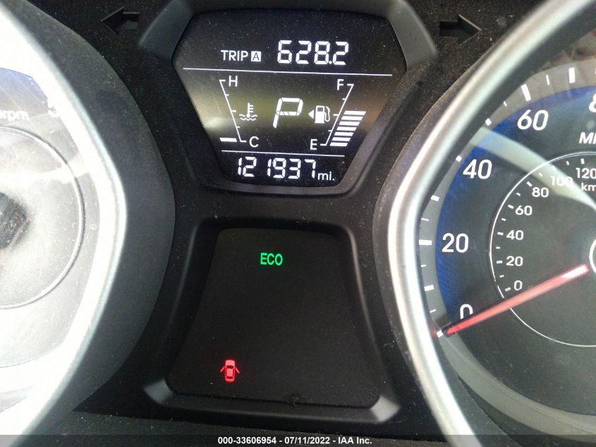 2015 HYUNDAI ELANTRA SE KMHDH4AE1FU456159