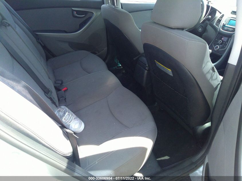 2015 HYUNDAI ELANTRA SE KMHDH4AE1FU456159