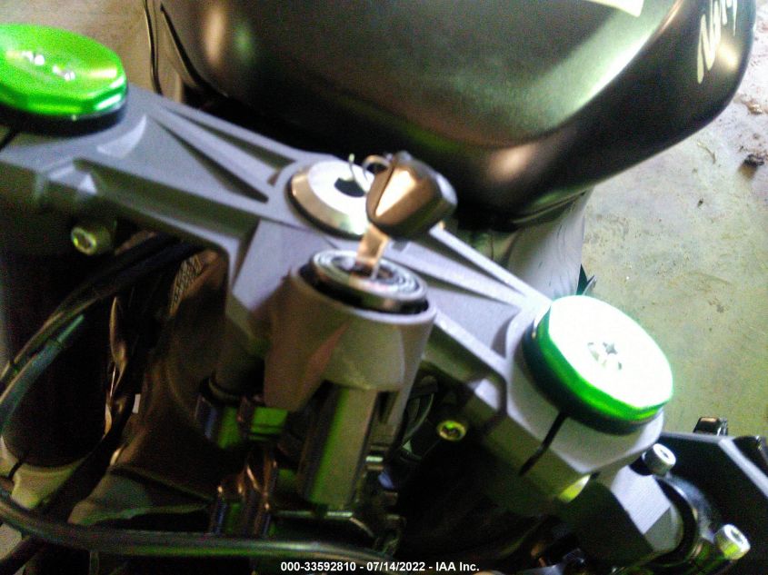 2015 KAWASAKI ZX636 E JKBZXJE18FA016644