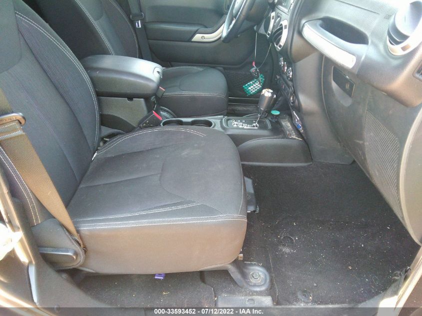 2002 CHRYSLER TOWN & COUNTRY LX 2C4GP44392R504674