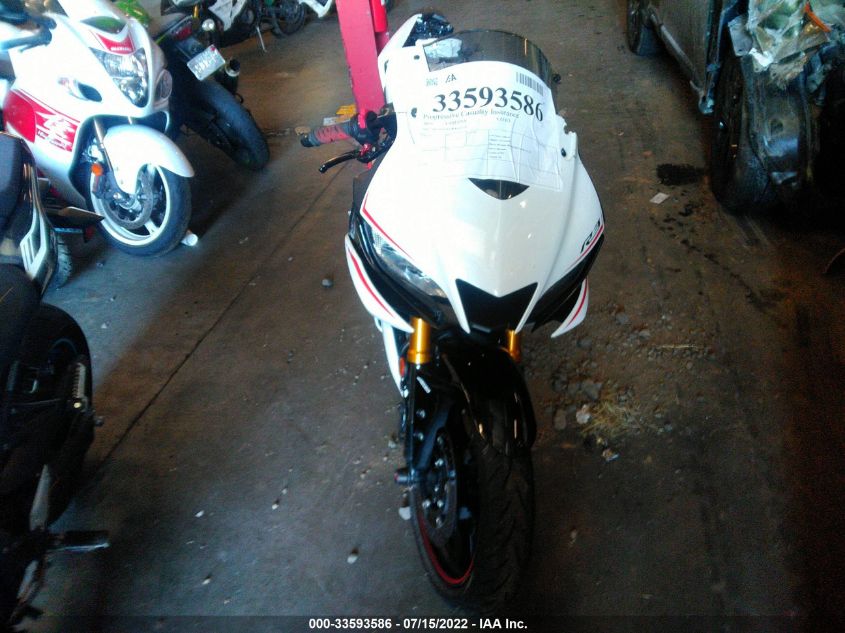 2019 YAMAHA YZFR3 A MH3RH18Y9KK002547