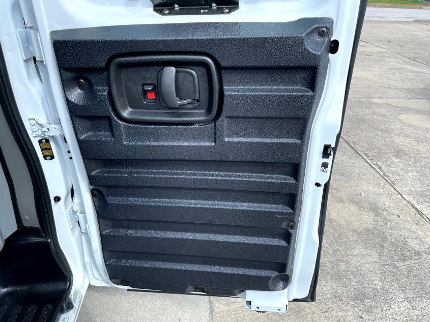 2019 CHEVROLET EXPRESS G2500 1GCWGAFP8K1249255