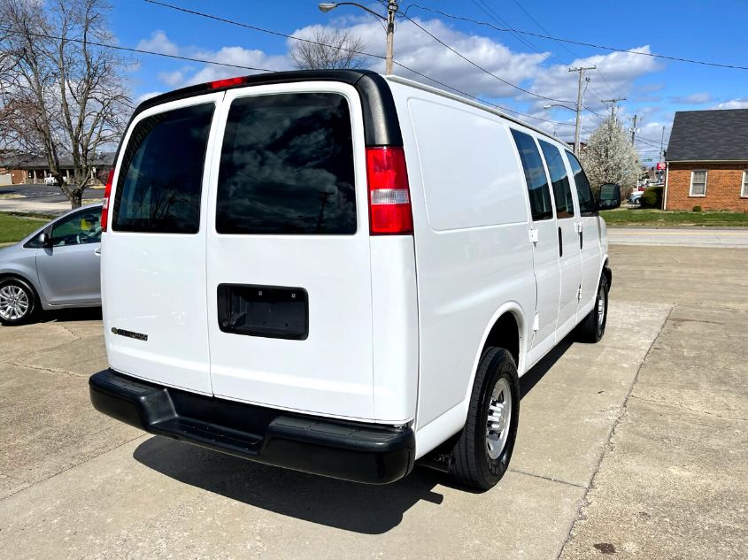 2019 CHEVROLET EXPRESS G2500 1GCWGAFP8K1249255