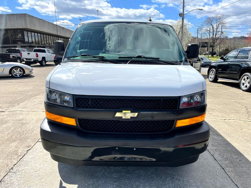 2019 CHEVROLET EXPRESS G2500 1GCWGAFP8K1249255