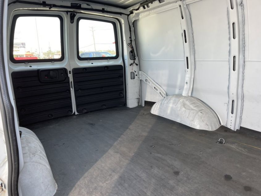 2019 CHEVROLET EXPRESS G2500 1GCWGAFP6K1364646
