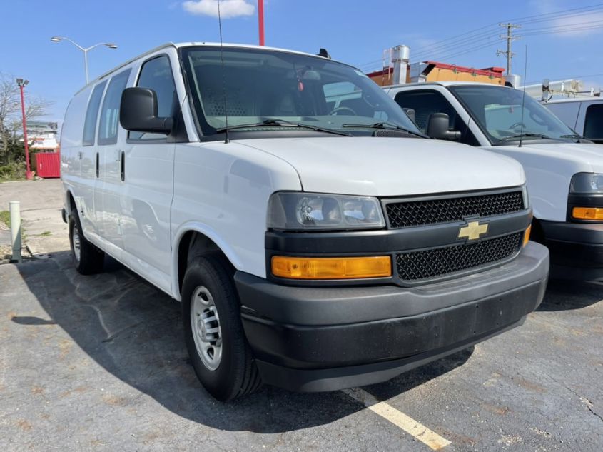 2019 CHEVROLET EXPRESS G2500 1GCWGAFP6K1364646