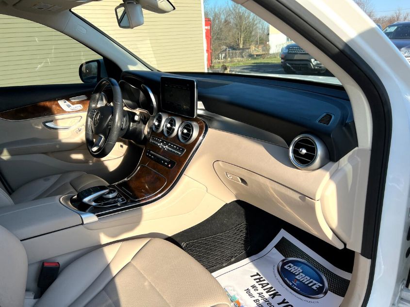 2018 MERCEDES-BENZ GLC GLC 300 WDC0G4KBXJV019168