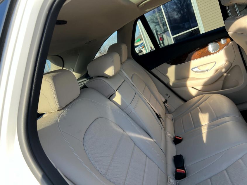 2018 MERCEDES-BENZ GLC GLC 300 WDC0G4KBXJV019168