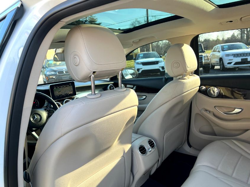 2018 MERCEDES-BENZ GLC GLC 300 WDC0G4KBXJV019168
