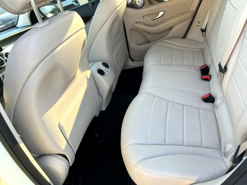 2018 MERCEDES-BENZ GLC GLC 300 WDC0G4KBXJV019168
