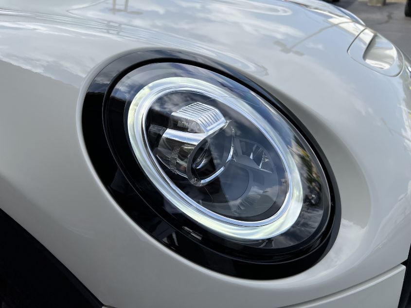 2021 MINI COOPER S WMWXR5C07M2N64037