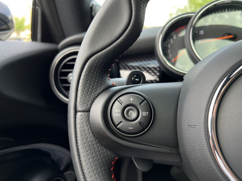 2021 MINI COOPER S WMWXR5C07M2N64037