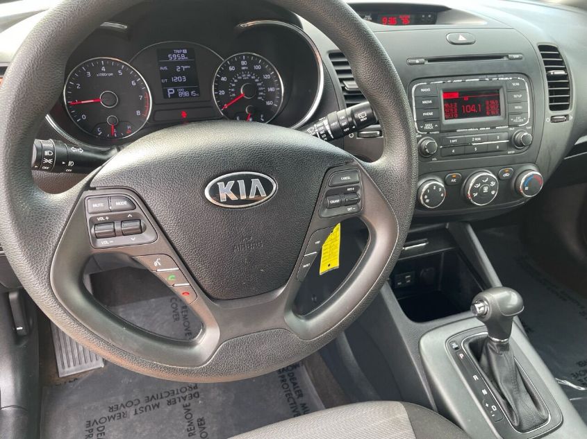 2016 KIA FORTE 5-DOOR LX KNAFK5A84G5643516
