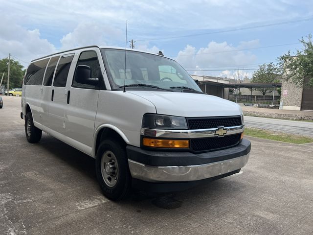 2017 CHEVROLET EXPRESS PASSENGER LT 1GAZGPFG6H1254293