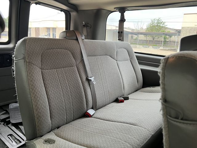 2017 CHEVROLET EXPRESS PASSENGER LT 1GAZGPFG6H1254293