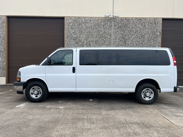 2017 CHEVROLET EXPRESS PASSENGER LT 1GAZGPFG6H1254293