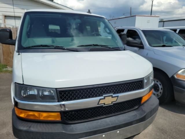 2017 CHEVROLET EXPRESS PASSENGER LT 1GAZGPFG6H1254293