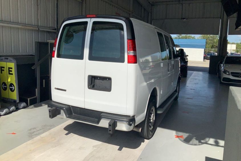 2020 CHEVROLET EXPRESS G2500 1GCWGAFG5L1270923