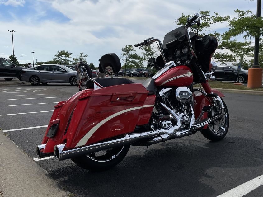 2010 HARLEY-DAVIDSON FLHXSE 1HD1PZ816AB952331