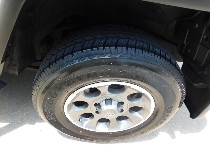 2014 TOYOTA FJ CRUISER JTEBU4BF2EK178439