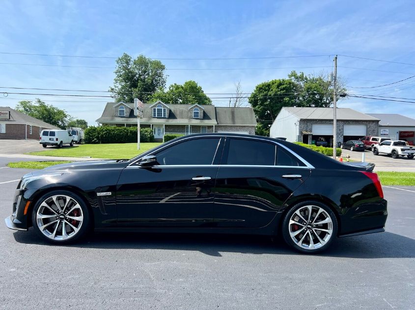 2018 CADILLAC CTS-V SEDAN 1G6A15S65J0110451