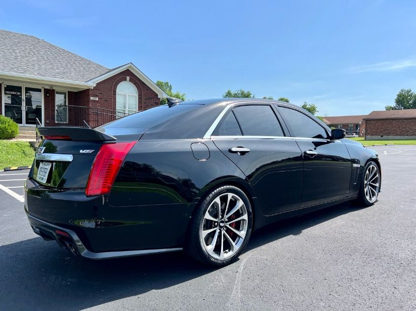 2018 CADILLAC CTS-V SEDAN 1G6A15S65J0110451