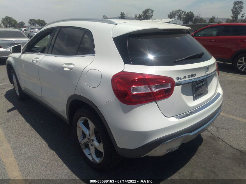 2018 MERCEDES-BENZ GLA 250 4MATIC WDCTG4GB6JJ451110
