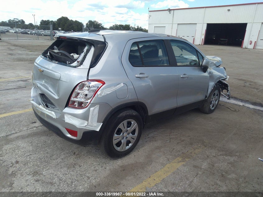 VIN KL7CJKSB7HB102011 2017 CHEVROLET TRAX LS