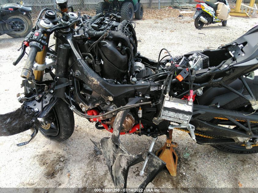 2022 BMW S 1000 RR WB10E2303N6E99681