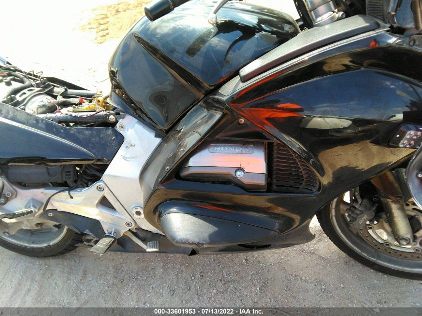 2005 HONDA ST1300 JH2SC51095M300882