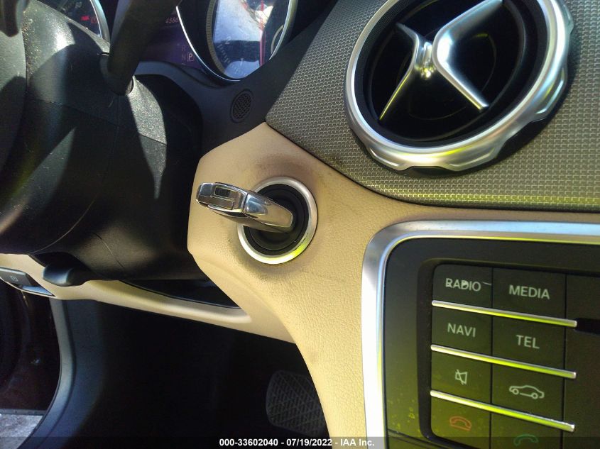 2018 MERCEDES-BENZ GLA 250 WDCTG4EB1JJ446867