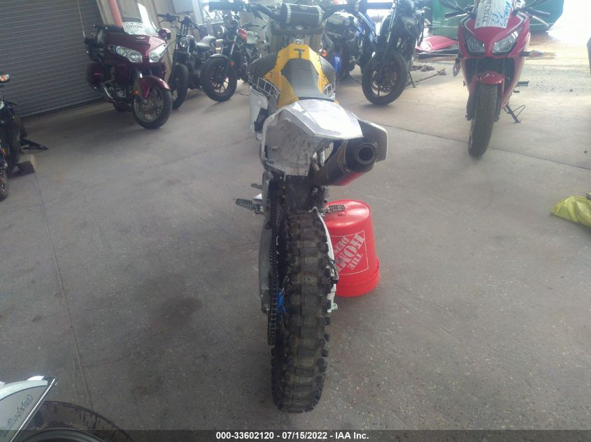 2016 YAMAHA YZ450 F JYACJ21CXGA004782