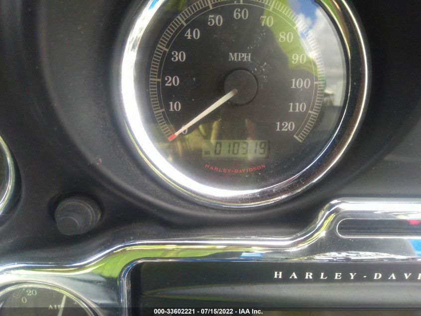 2008 HARLEY-DAVIDSON FLHTCUI 1HD1FC4118Y610119