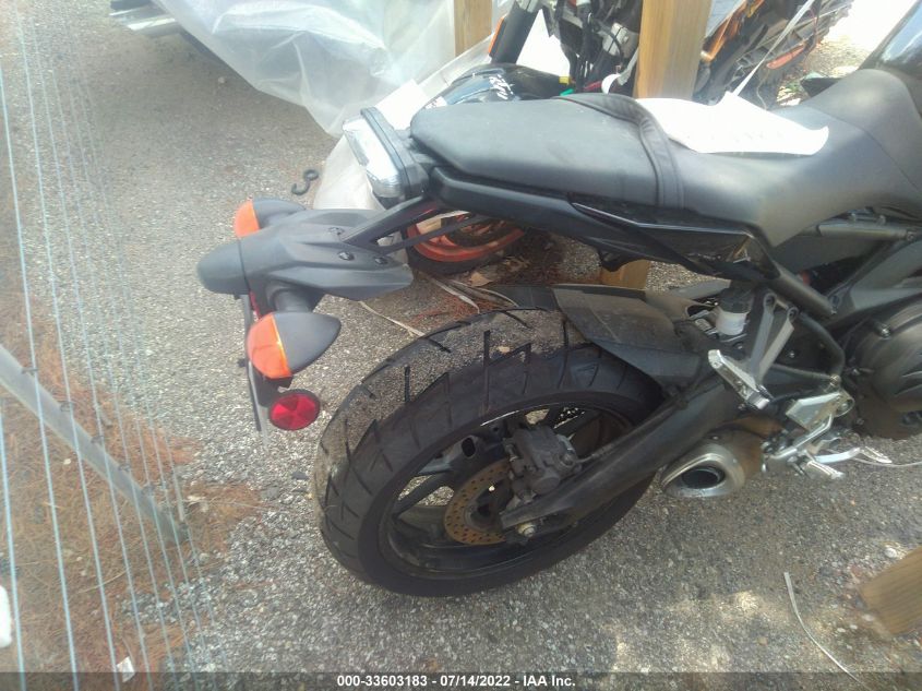 2016 YAMAHA FZ09 JYARN33E3GA011625