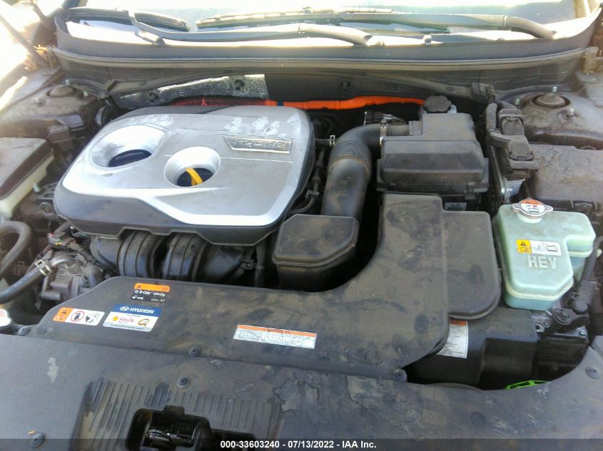 2016 HYUNDAI SONATA HYBRID SE KMHE24L19GA008898